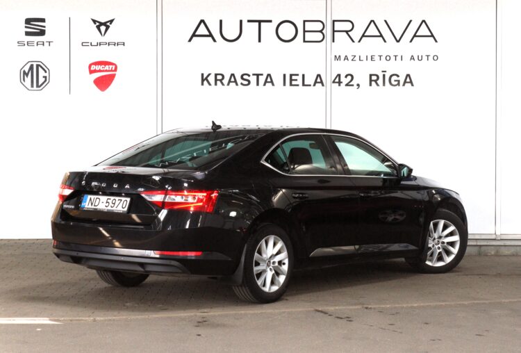 Skoda Superb Ambition