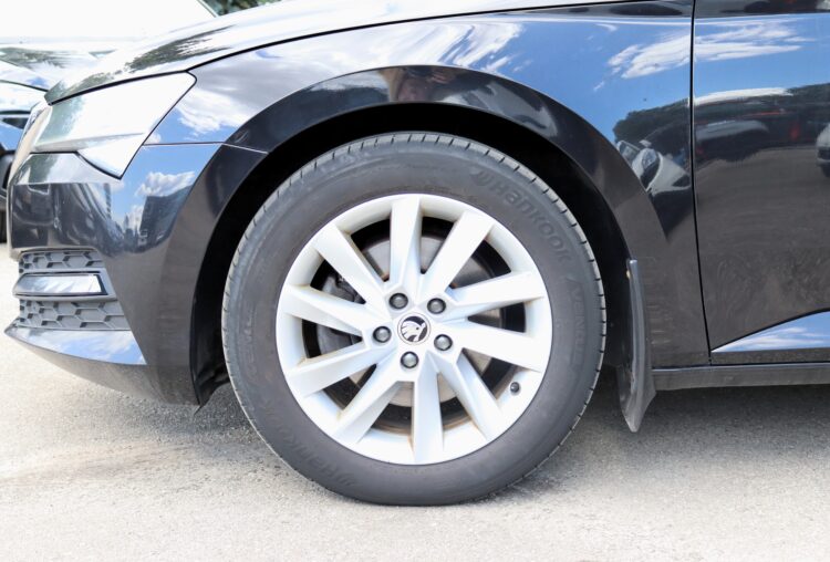 Skoda Superb Ambition
