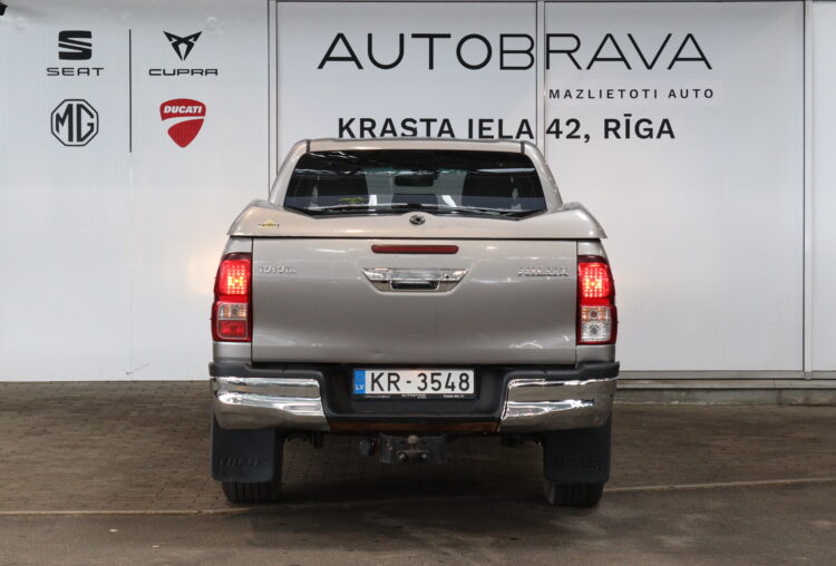 Toyota Hilux Double Cab
