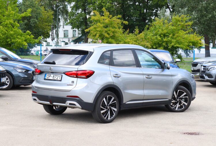 MG ZS Hybrid+