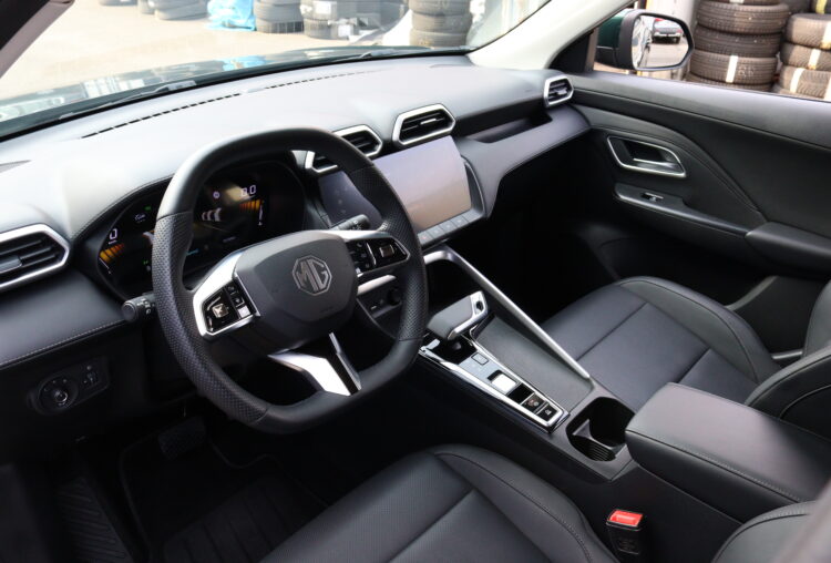 MG ZS Hybrid+