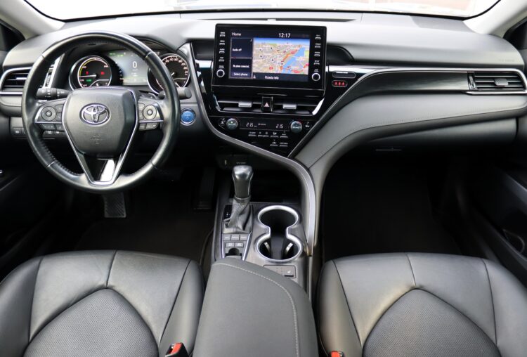 Toyota Camry Hybrid Executive