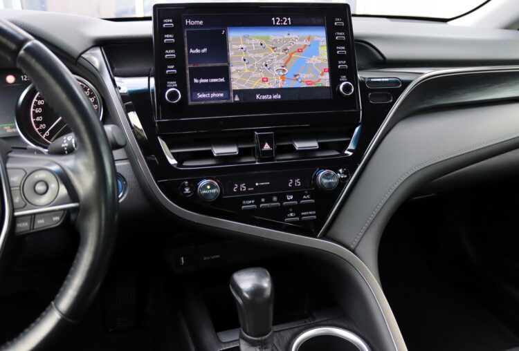 Toyota Camry Hybrid Executive