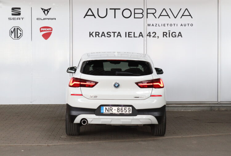 BMW X2 xDrive25e