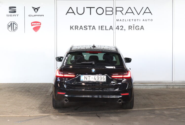 BMW 318d Touring