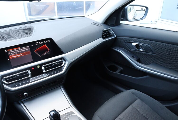 BMW 318d Touring