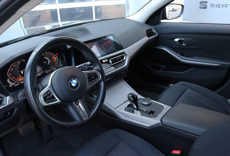 BMW 318d Touring