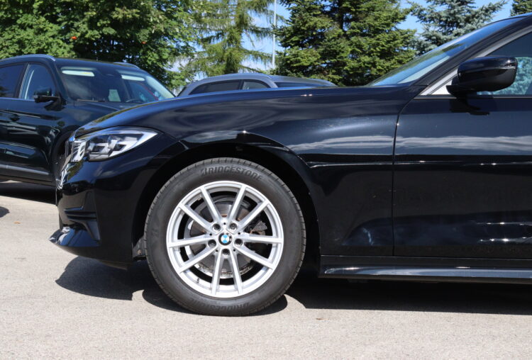 BMW 318d Touring