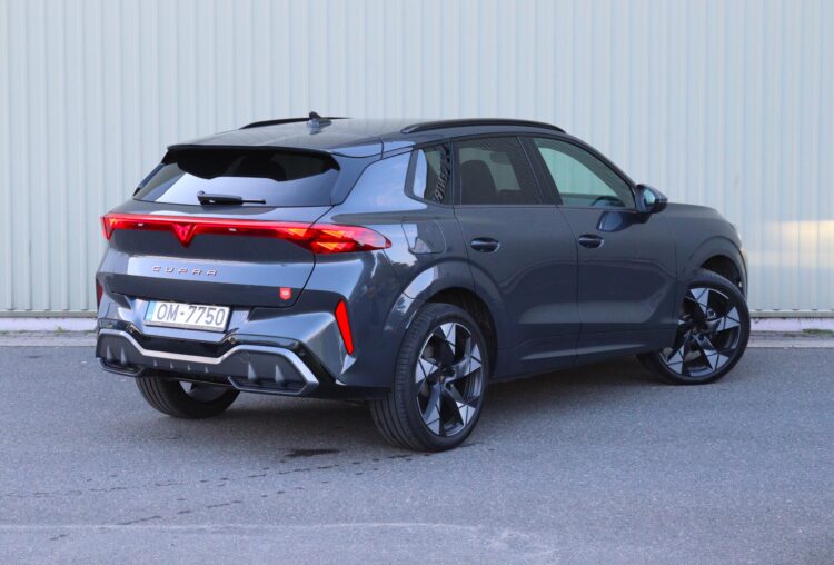 CUPRA Terramar 150