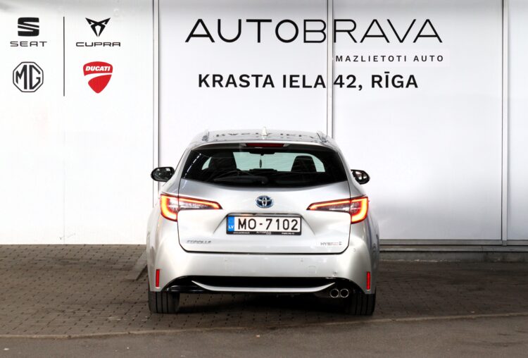 Toyota Corolla Hybrid Touring Sport