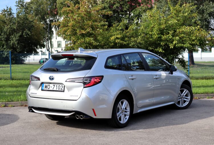 Toyota Corolla Hybrid Touring Sport