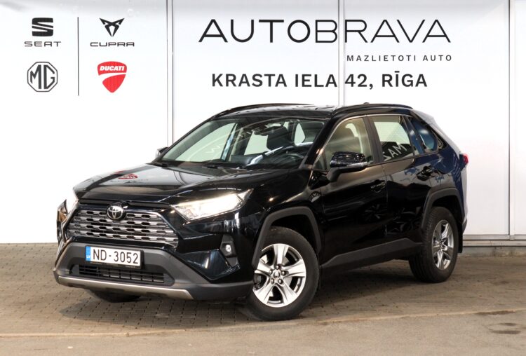 Toyota Rav4 Luxury FWD