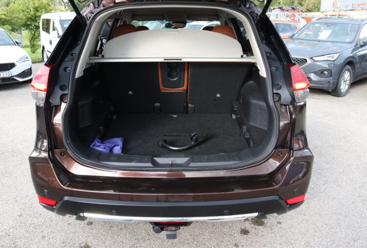Nissan X-Trail Tekna AT