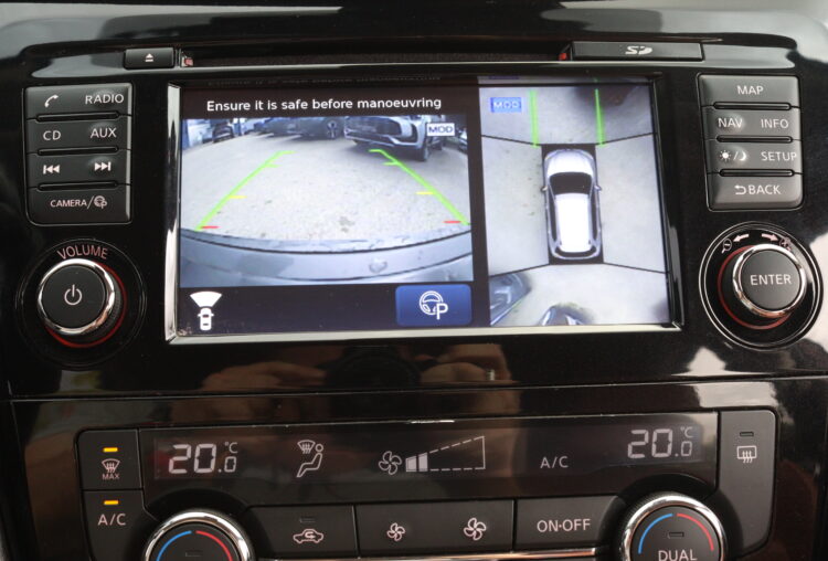 Nissan X-Trail Tekna AT