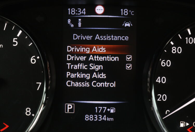 Nissan X-Trail Tekna AT