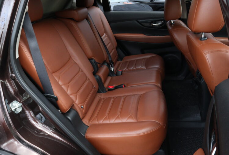 Nissan X-Trail Tekna AT