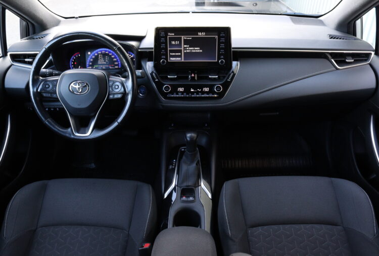 Toyota Corolla Hybrid Touring Sport