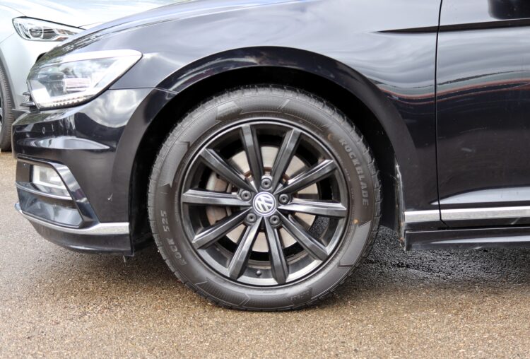 Volkswagen Passat B8 Variant R-line