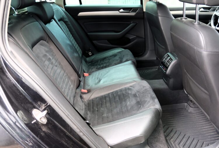 Volkswagen Passat B8 Variant R-line