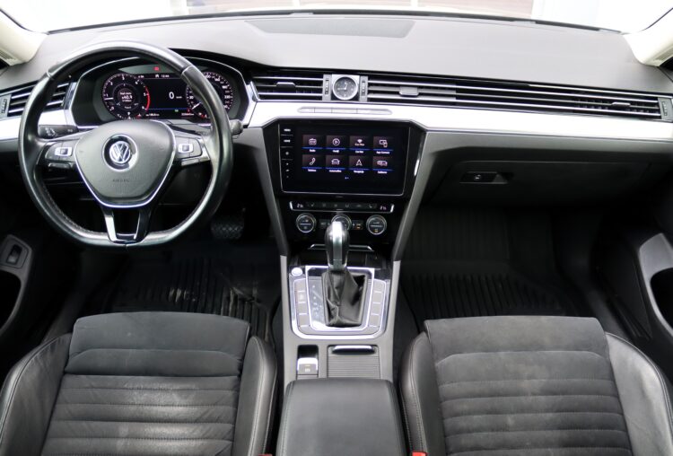 Volkswagen Passat B8 Variant R-line