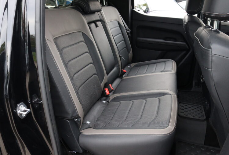VW Amarok Aventura 4drive V6