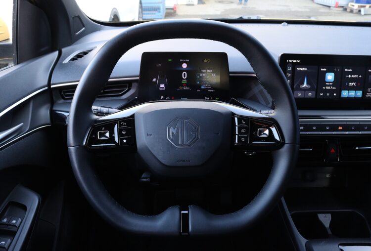MG 3 Hybrid+