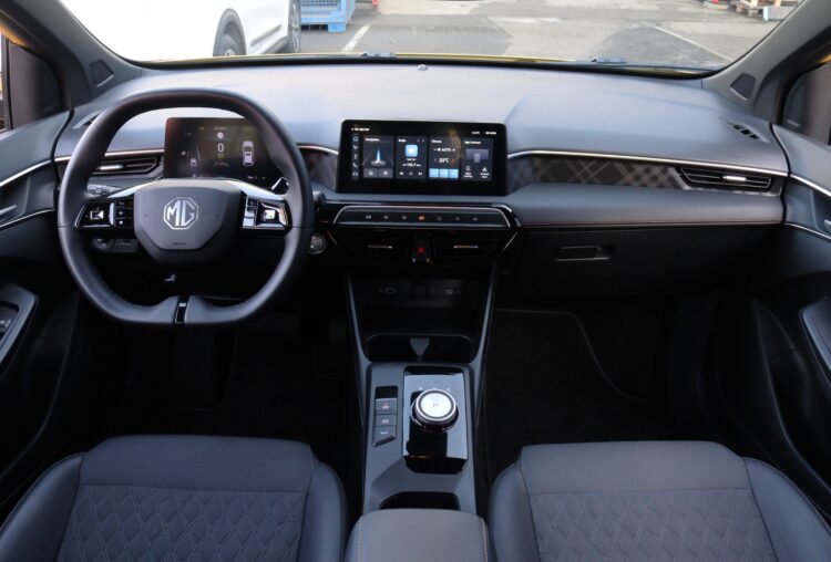 MG 3 Hybrid+