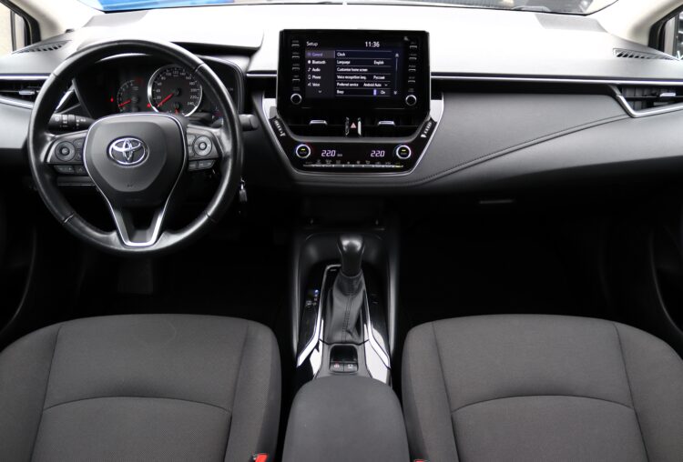 Toyota Corolla Sedan